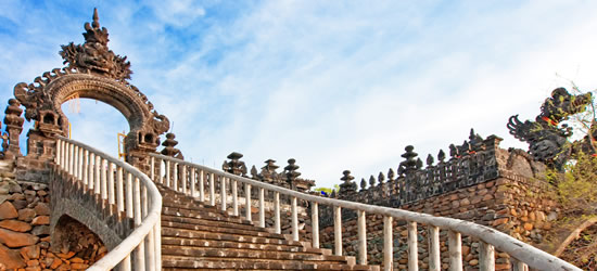 Escalera a un templo, Bali