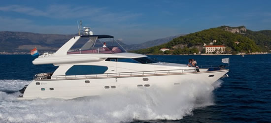 M/Y Elegance 68