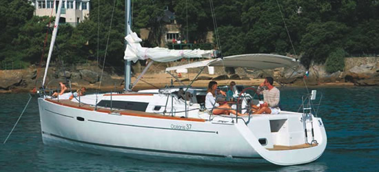 Oceanis 37