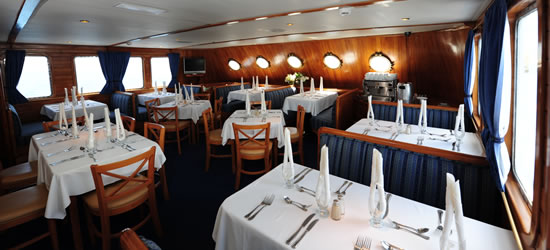 Coral II Motor Yacht