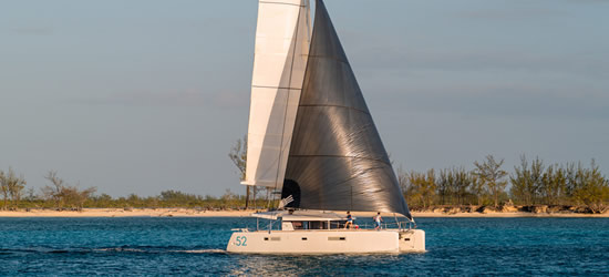 Lagoon 52