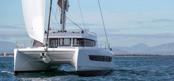 Bali 4.8 Catamaran