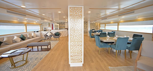 Galapagos Sea Star Mega Yacht