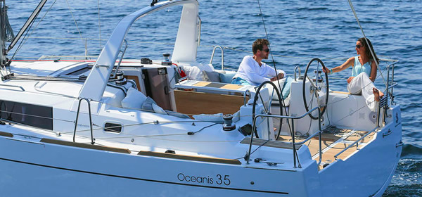 Oceanis 35