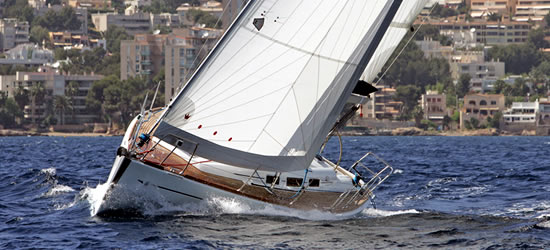 Dufour 365