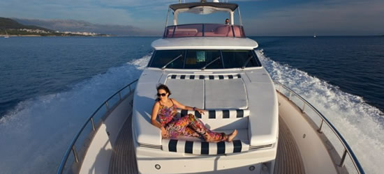 M/Y Elegance 68