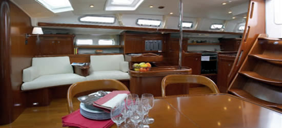 Oceanis 523