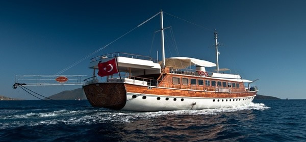 M/Y Halis Temel