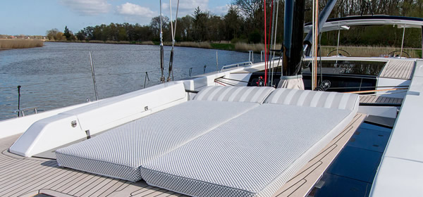 Hanse 675