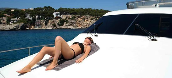 Ferretti 70 Fly