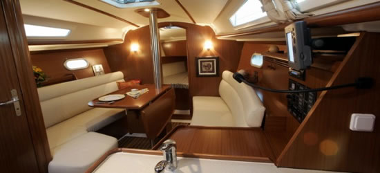 Sun Odyssey 32i