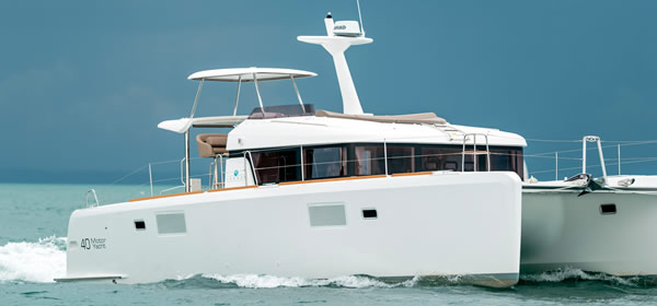 Lagoon 40 Power Cat