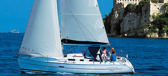 Oceanis 323