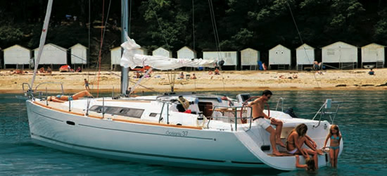 Oceanis 37