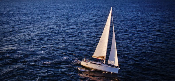 Sun Odyssey 389
