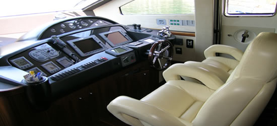 Buzz Sunseeker Yacht 90