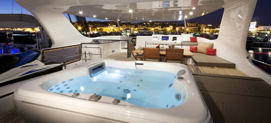 Power Catamaran Damrak II