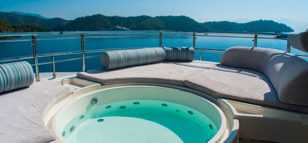 M/Y Ariela