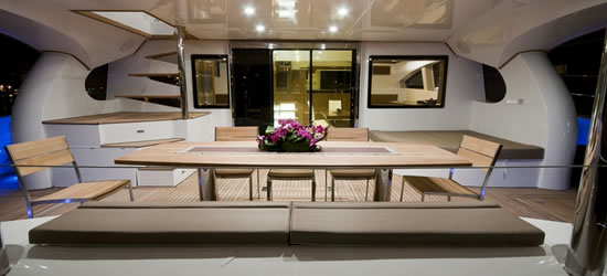 Power Catamaran Damrak II