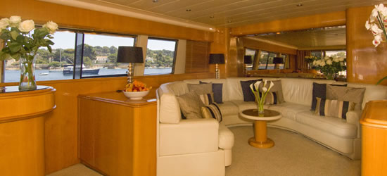 M/Y Indulgence of Pool