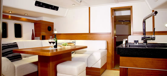 Hanse 545