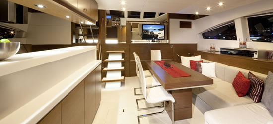 Power Catamaran Damrak II