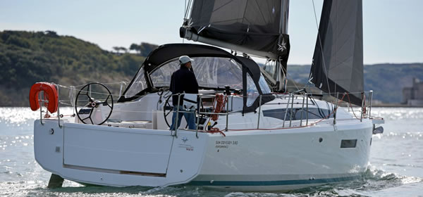 Sun Odyssey 380