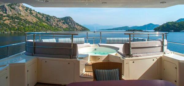 M/Y Ariela