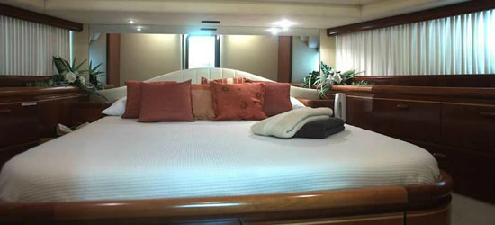 Ferretti 70 Fly