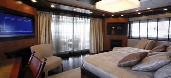 M/Y Serenity II Luxury Motor Yacht