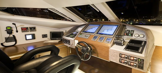 Power Catamaran Damrak II
