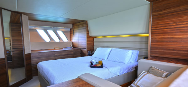 Sealine T60