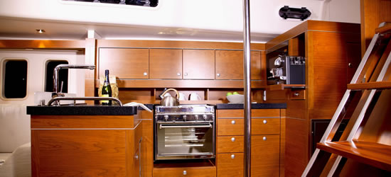 Hanse 545