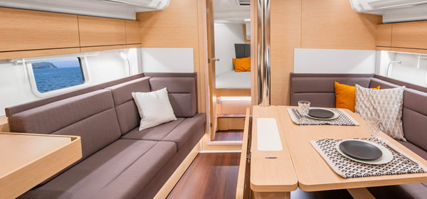Hanse 418