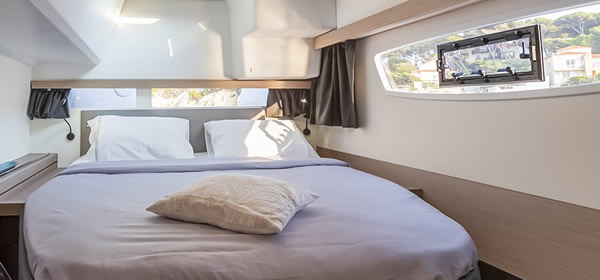 Isla 40 Catamaran