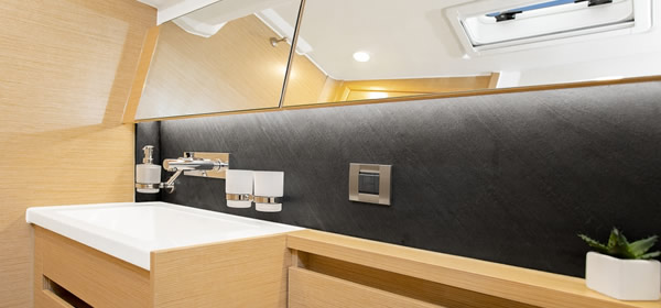 Hanse 508