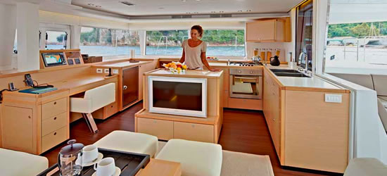 Lagoon 560