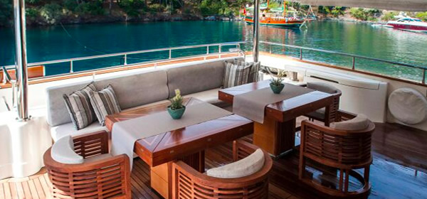 M/Y Ariela