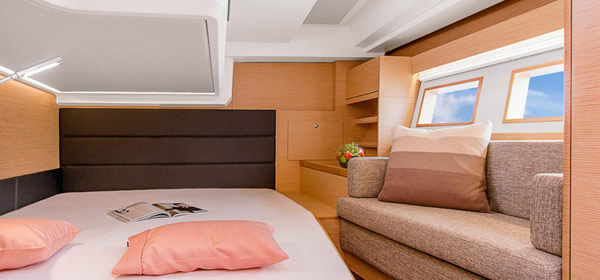 Hanse 548