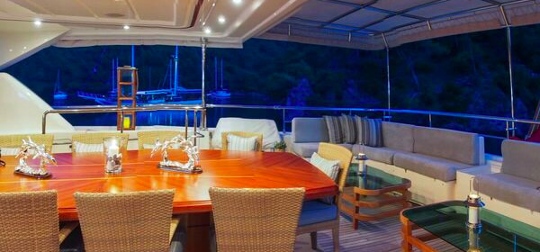 M/Y Ariela