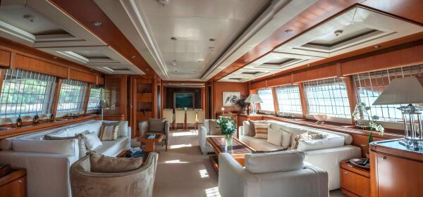M/Y Ariela