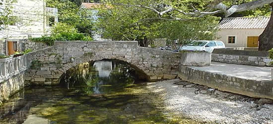 Antiguo puente